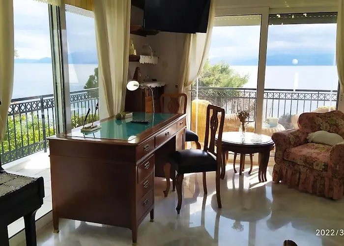 Felicity Seafront Luxury House Nea Anchialos photo