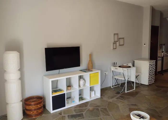 Mickeyhouse Villa Agria photo