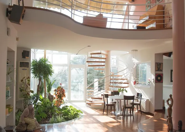 Erasmia'S House - A Green Haven For Ultimate Relaxation Nikaia  photo