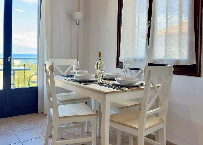 Mitzelitsa Guest House - Stunning Sea View Retreat - Amaliapoli - Balcony - 2-4 Guests foto