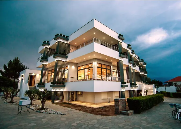 Hotel Golden Sun Nea Mesagkala photo
